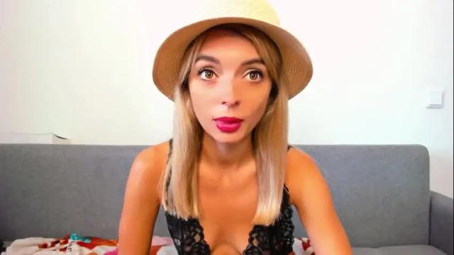Image 7 of ellen_flow Stream on Chaturbate on 9 days ago