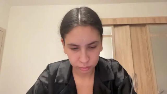 Image 8 of elli_rosse Stream on Chaturbate on 25 months ago