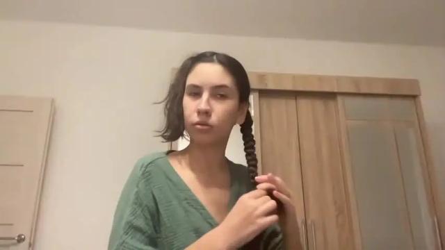 Image 12 of elli_rosse Stream on Chaturbate on 25 months ago
