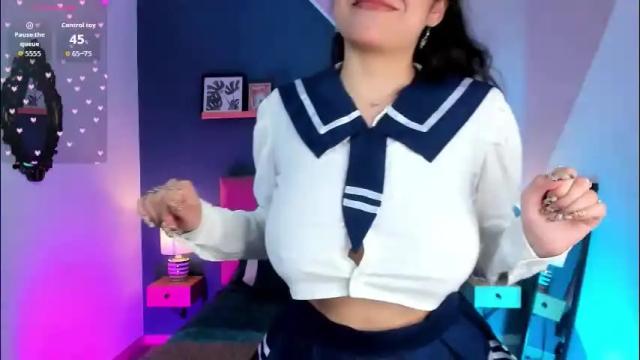 Image 3 of ellie_jhonson_ Stream on Chaturbate on 1 month ago