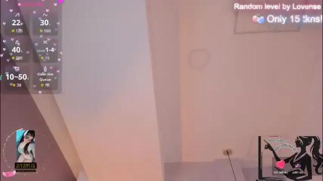 Image 12 of ellie_jhonson_ Stream on Chaturbate on 6 days ago