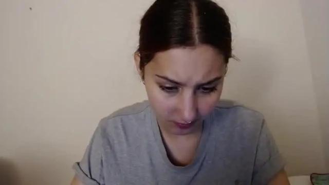 Image 3 of ellie_solee Stream on Chaturbate on 17 months ago