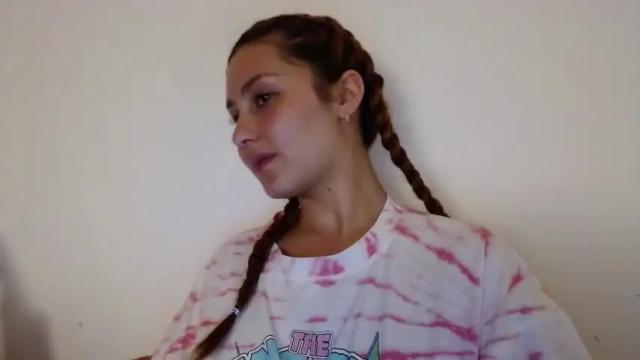 Image 12 of ellie_solee Stream on Chaturbate on 17 months ago