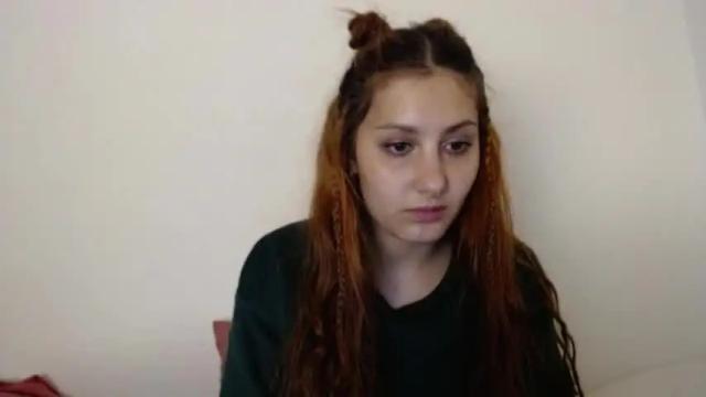 Image 3 of ellie_solee Stream on Chaturbate on 17 months ago