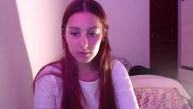 Image 10 of ellie_solee Stream on Chaturbate on 16 months ago