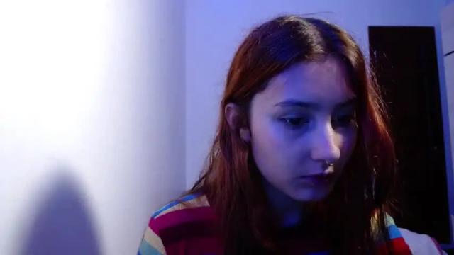 Image 11 of ellie_solee Stream on Chaturbate on 15 months ago