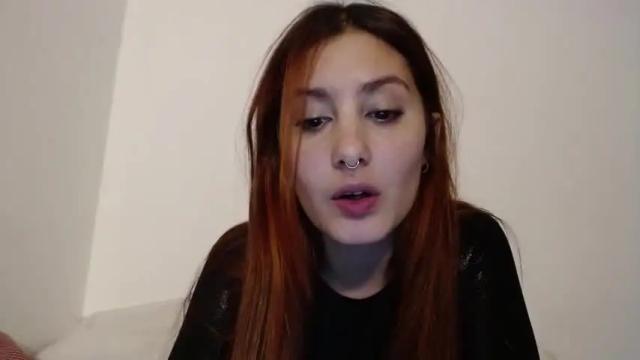 Image 11 of ellie_solee Stream on Chaturbate on 21 months ago