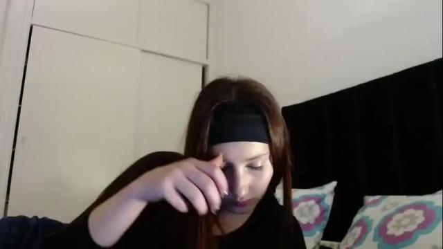 Image 3 of ellie_solee Stream on Chaturbate on 1 month ago