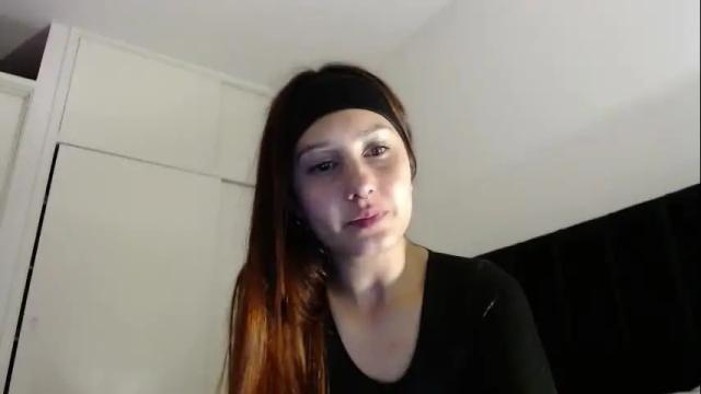 Image 8 of ellie_solee Stream on Chaturbate on 1 month ago