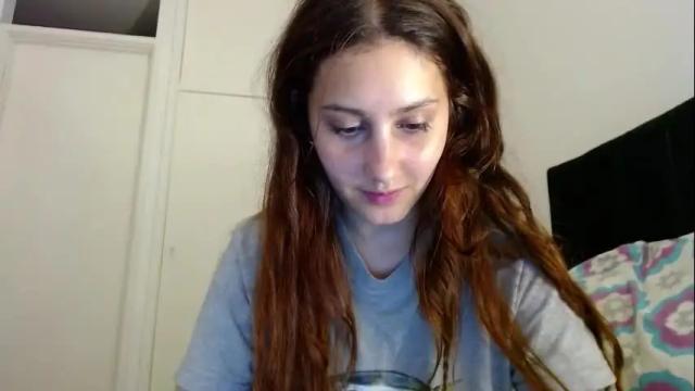 Image 7 of ellie_solee Stream on Chaturbate on 1 month ago