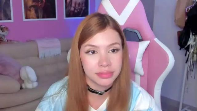 Image 6 of ellie_sweetheart Stream on Chaturbate on 3 months ago