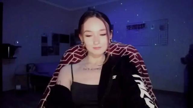 Image 10 of ellie_vibe Stream on Chaturbate on 15 months ago