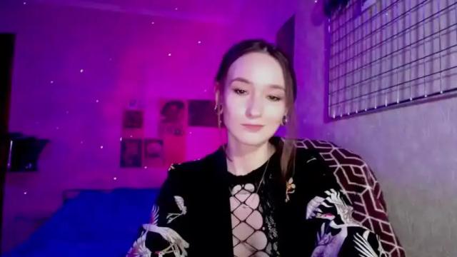 Image 7 of ellie_vibe Stream on Chaturbate on 15 months ago
