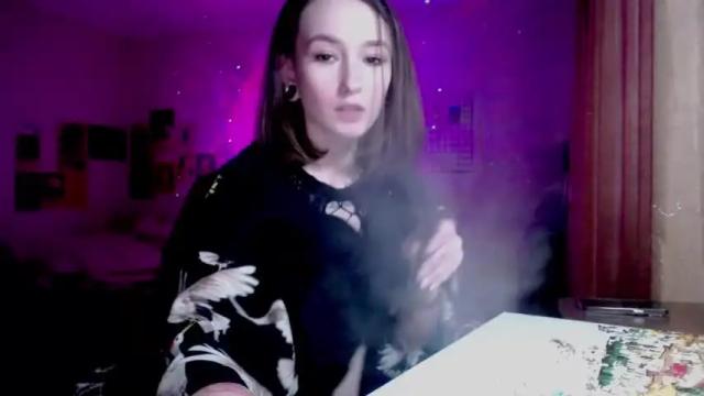 Image 7 of ellie_vibe Stream on Chaturbate on 15 months ago