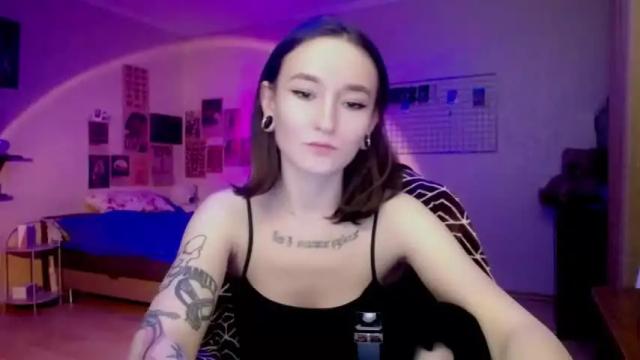 Image 11 of ellie_vibe Stream on Chaturbate on 14 months ago