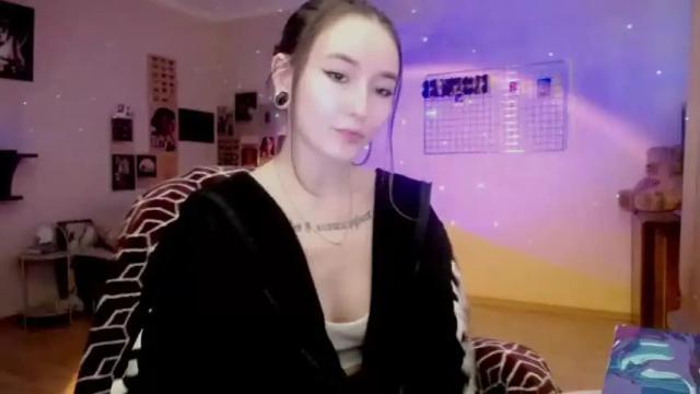 Image 10 of ellie_vibe Stream on Chaturbate on 12 months ago