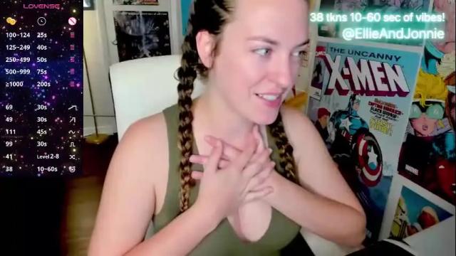 Image 7 of ellieandjonnie Stream on Chaturbate on 2 months ago