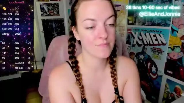Image 10 of ellieandjonnie Stream on Chaturbate on 1 month ago