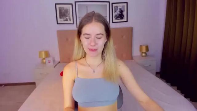Thumbnail 1, elliebarns's Stream at Chaturbate, 16 months ago