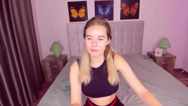 Image 10 of elliebarns Stream on Chaturbate on 16 months ago