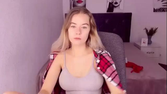 Image 8 of elliebarns Stream on Chaturbate on 16 months ago