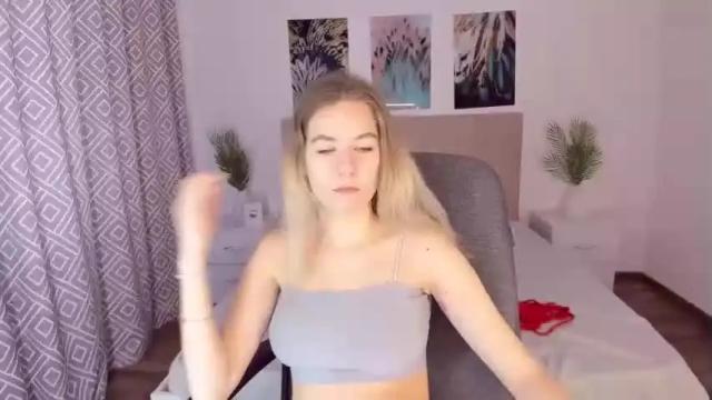 Thumbnail 1, elliebarns's Stream at Chaturbate, 16 months ago