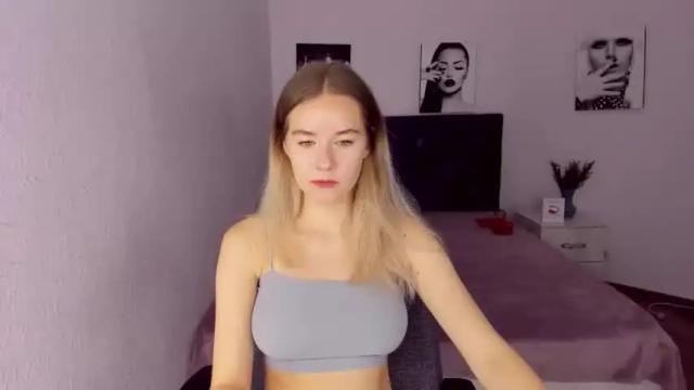 Image 7 of elliebarns Stream on Chaturbate on 16 months ago