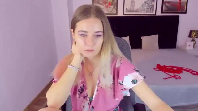 Thumbnail 1, elliebarns's Stream at Chaturbate, 15 months ago