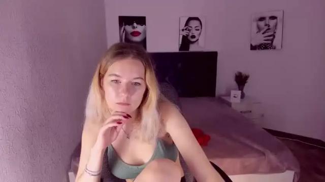 Thumbnail 2, elliebarns's Stream at Chaturbate, 15 months ago