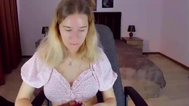 Thumbnail 1, elliebarns's Stream at Chaturbate, 14 months ago