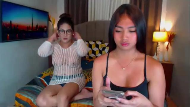Image 12 of elliecummers Stream on Chaturbate on 1 month ago