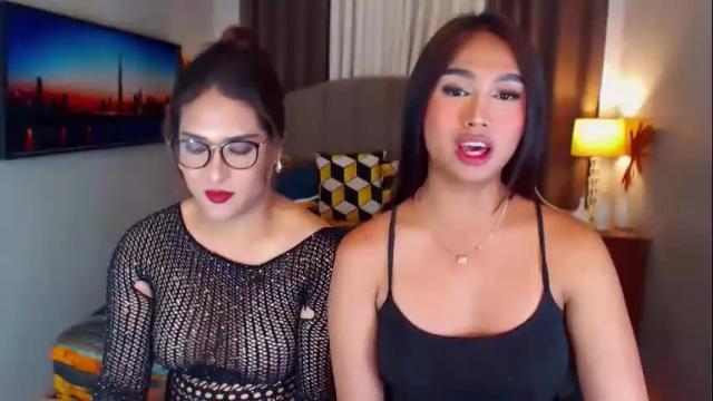 Image 12 of elliecummers Stream on Chaturbate on 1 month ago