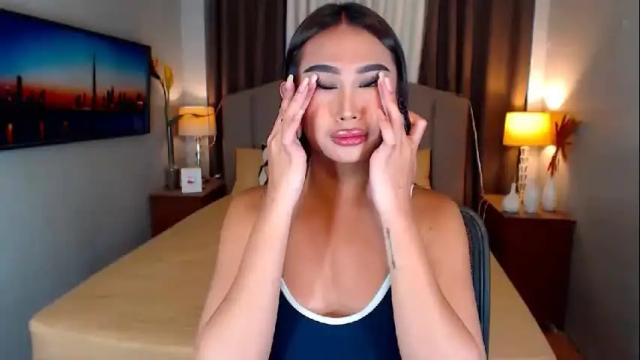 Image 6 of elliecummers Stream on Chaturbate on 1 month ago