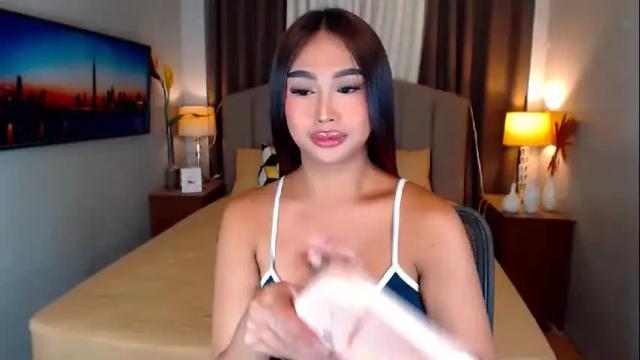 Image 8 of elliecummers Stream on Chaturbate on 1 month ago