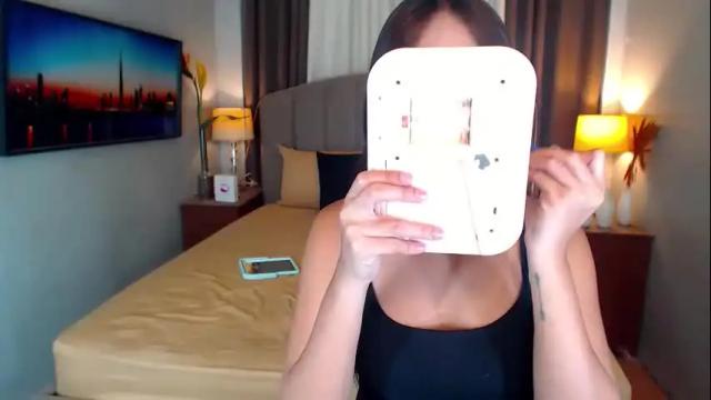 Image 10 of elliecummers Stream on Chaturbate on 1 month ago