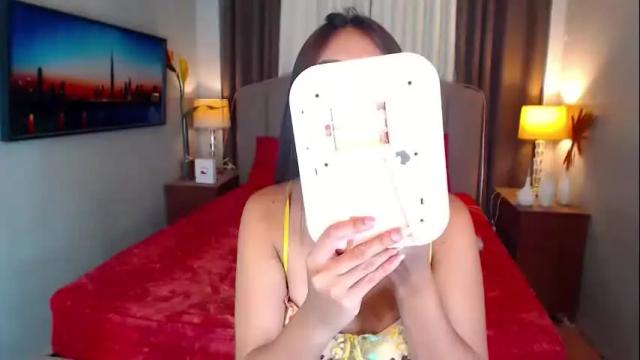 Image 2 of elliecummers Stream on Chaturbate on 1 month ago