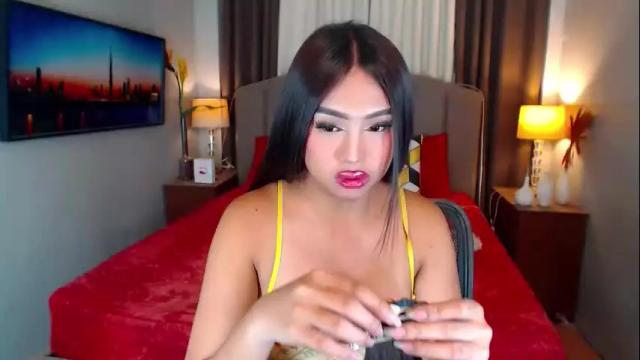 Image 4 of elliecummers Stream on Chaturbate on 1 month ago