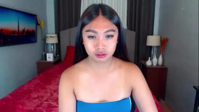 Image 3 of elliecummers Stream on Chaturbate on 25 days ago