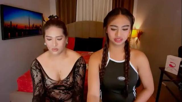 Image 7 of elliecummers Stream on Chaturbate on 1 month ago