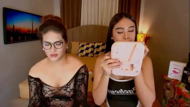 Thumbnail 3, elliecummers's Stream at Chaturbate, 26 days ago