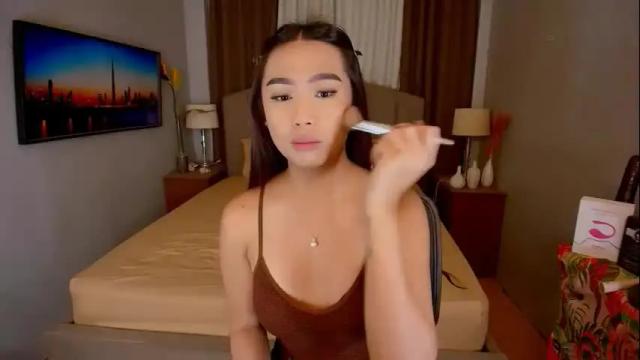 Image 4 of elliecummers Stream on Chaturbate on 23 days ago