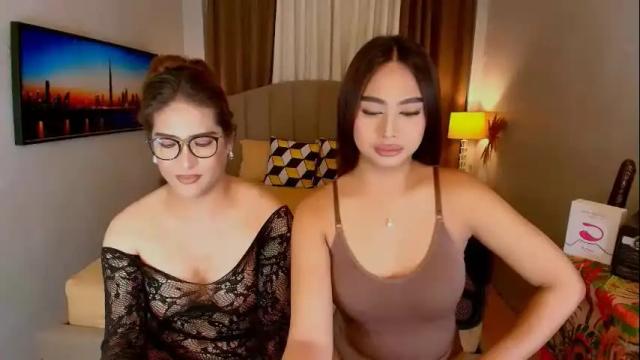 Image 8 of elliecummers Stream on Chaturbate on 20 days ago
