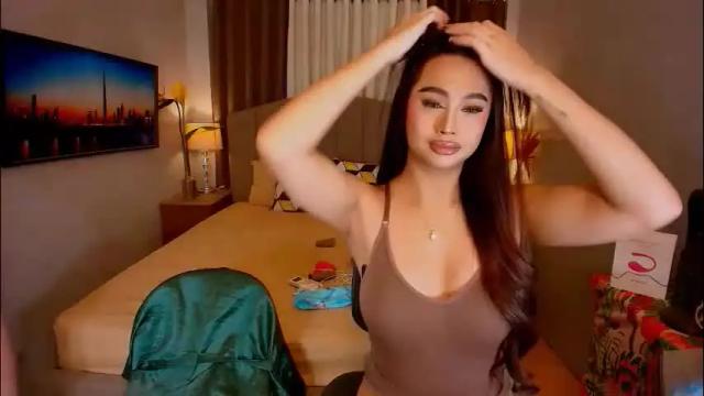 Image 8 of elliecummers Stream on Chaturbate on 2 months ago