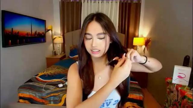 Image 11 of elliecummers Stream on Chaturbate on 2 months ago