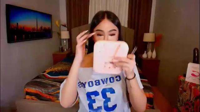 Thumbnail 3, elliecummers's Stream at Chaturbate, 2 months ago