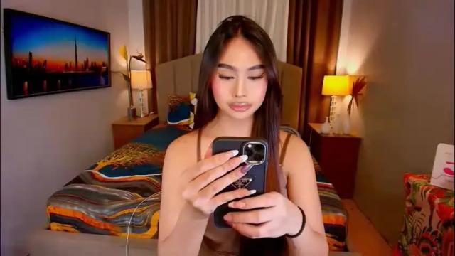 Image 11 of elliecummers Stream on Chaturbate on 2 months ago