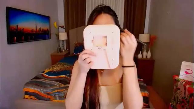 Image 2 of elliecummers Stream on Chaturbate on 1 month ago