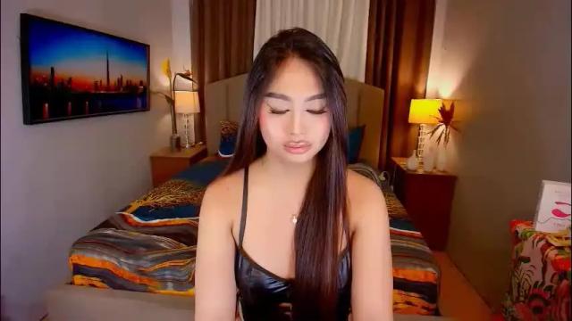 Image 3 of elliecummers Stream on Chaturbate on 1 month ago
