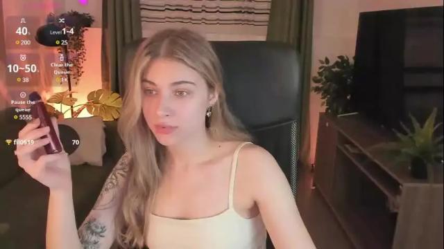 Thumbnail 2, elliecutes's Stream at Chaturbate, 1 month ago