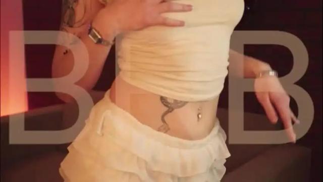 Thumbnail 2, elliecutes's Stream at Chaturbate, 2 months ago